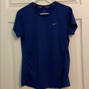 Nike short sleeve